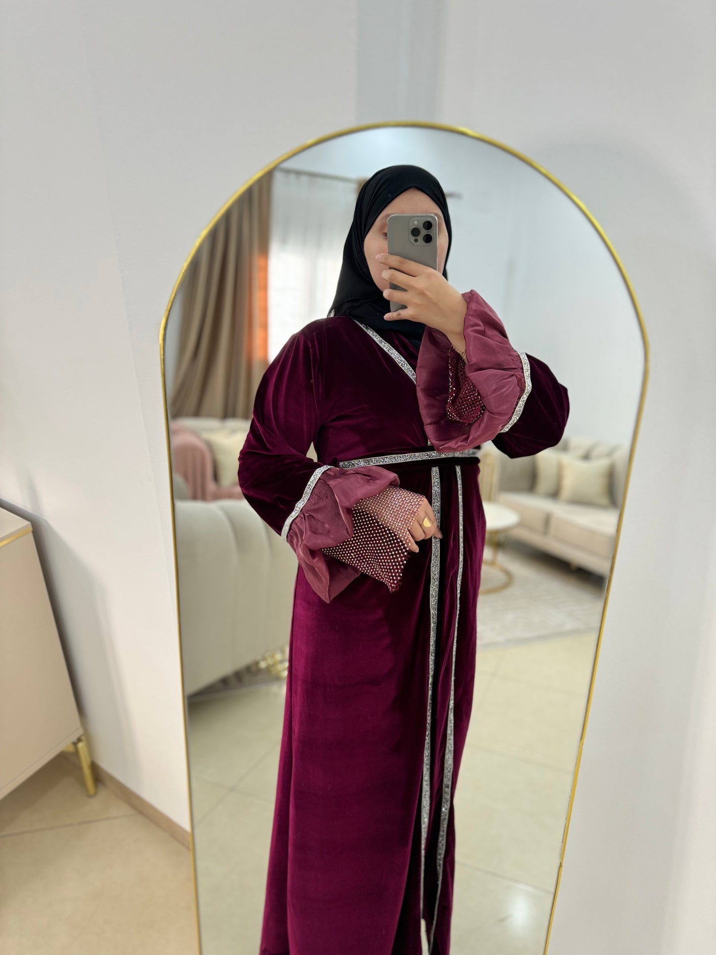 IZRI | Layali Abaya