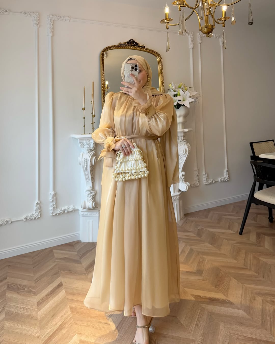Robe Alexandra